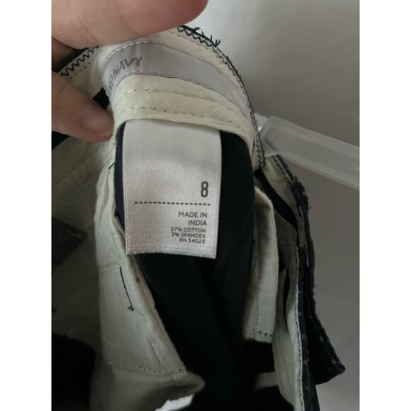 New! Old Navy "The Perfect Khakis" dark blue skirt, size 8 preppy casual - Picture 5 of 8